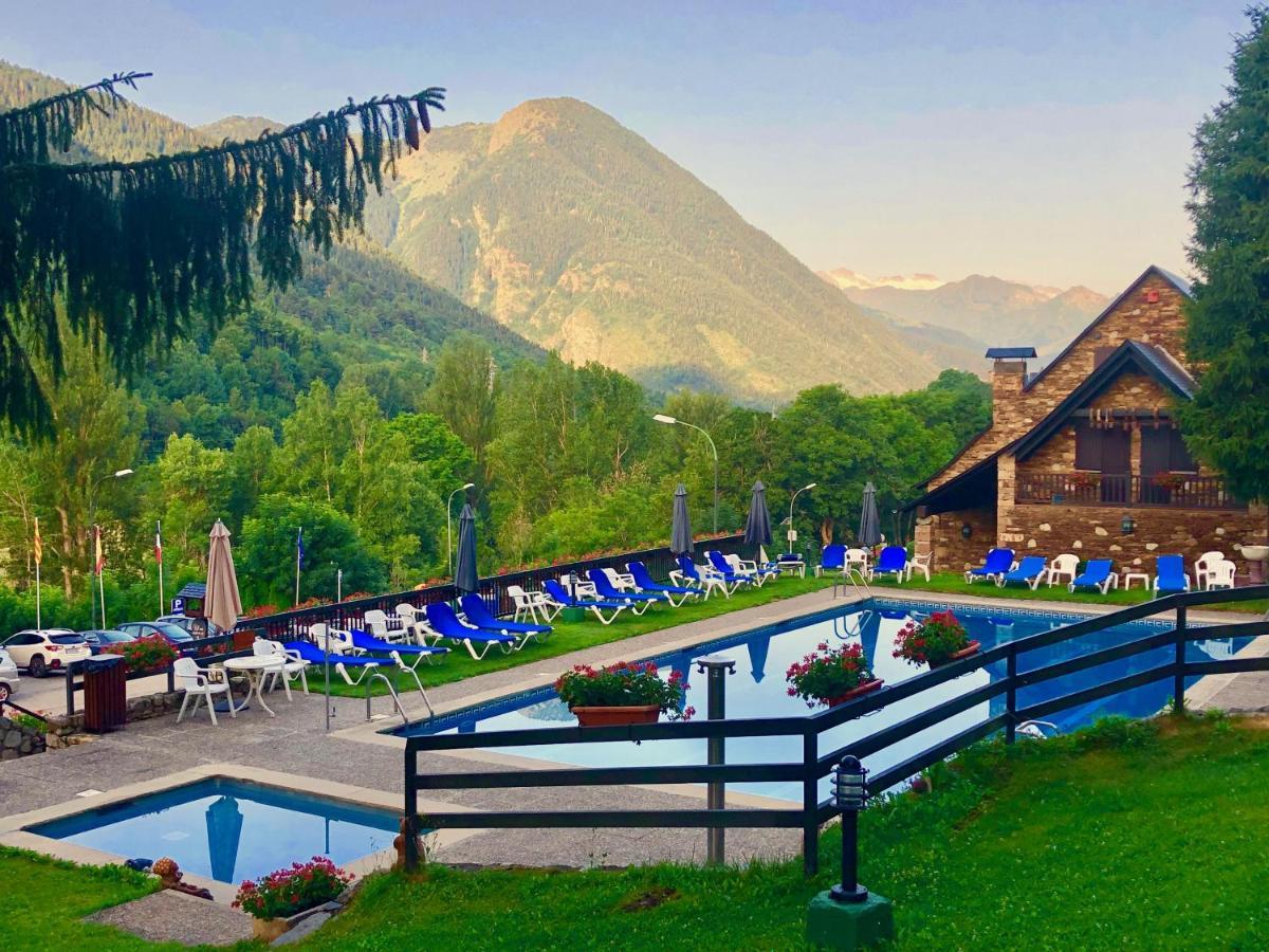 Hotel Lacreu Salardú Εξωτερικό φωτογραφία