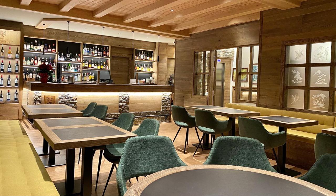 Hotel Lacreu Salardú Εξωτερικό φωτογραφία