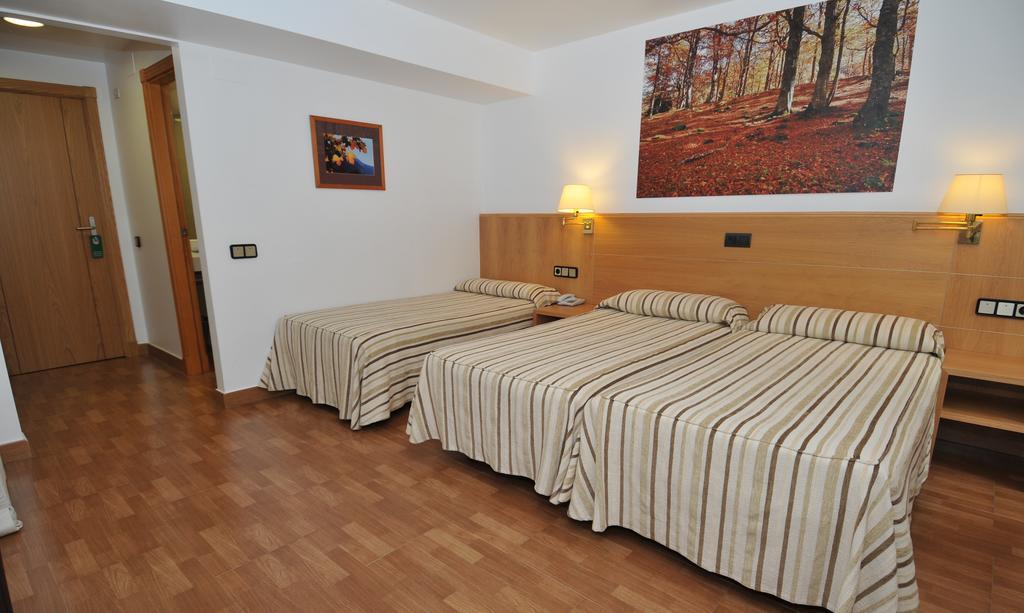 Hotel Lacreu Salardú Εξωτερικό φωτογραφία