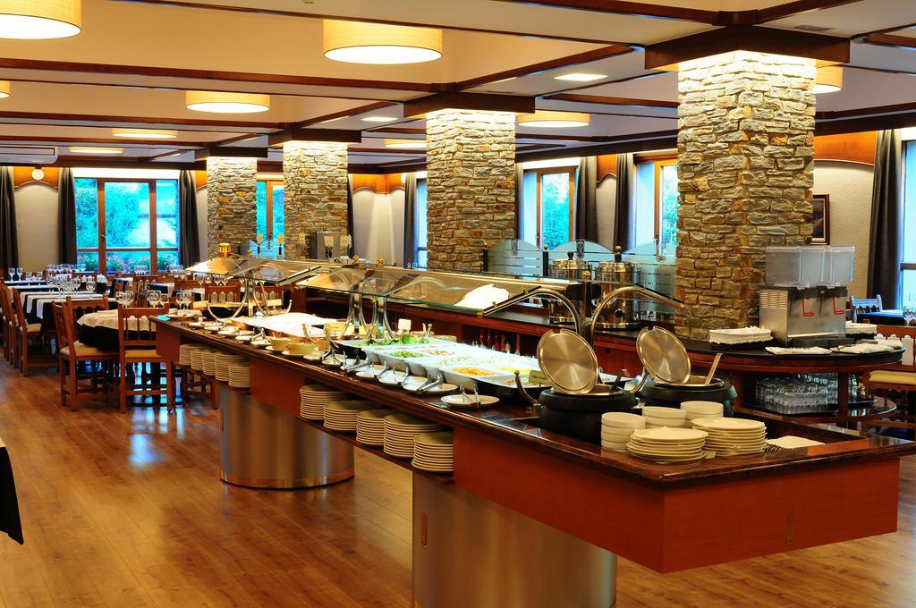 Hotel Lacreu Salardú Εξωτερικό φωτογραφία